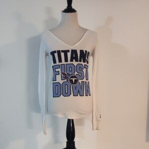 Victoria's secret Pink Tennessee Titans thermal long sleeve size small NFL shirt